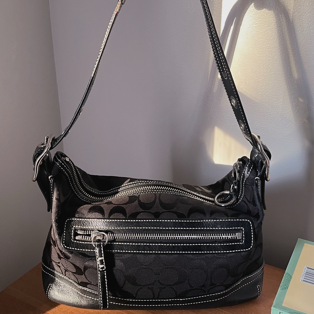 🥂SOLD🥂Y2K Vintage Coach Mini Baguette Bag